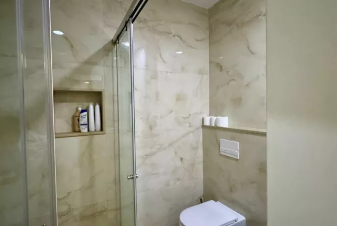 Shtepi me qera Apartament ne Tirane, 1+1, Mobilimi E mobiluar, Pagesa 850  Euro.