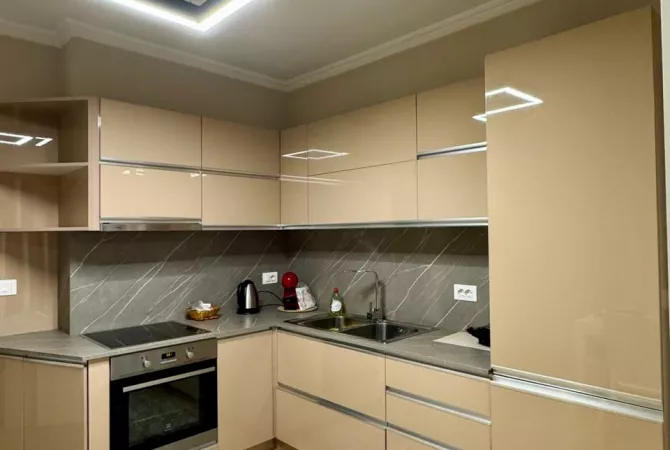 Shtepi me qera Apartament ne Tirane, 1+1, Mobilimi E mobiluar, Pagesa 850  Euro.