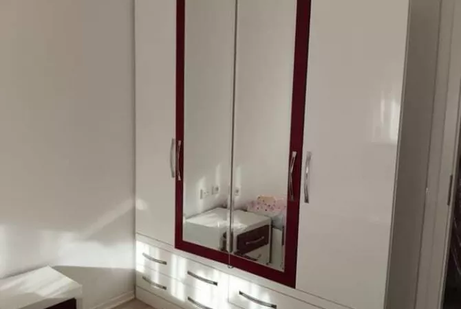 Shtepi me qera Apartament ne Tirane, 2+1, Mobilimi E mobiluar, Pagesa 500  Euro.