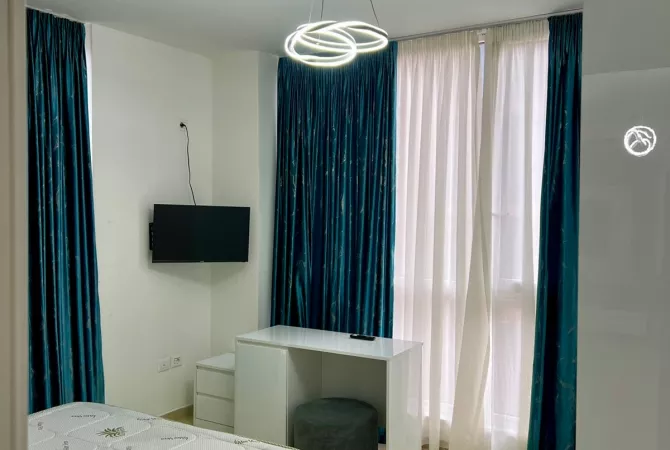 Shtepi me qera Apartament ne Tirane, 2+1, Mobilimi E mobiluar, Pagesa 650  Euro.