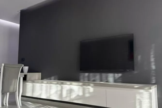 Shtepi me qera Apartament ne Tirane, 2+1, Mobilimi E mobiluar, Pagesa 750  Euro.