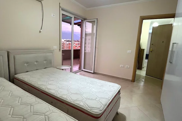 Shtepi me qera Apartament ne Tirane, 1+1, Mobilimi E mobiluar, Pagesa 48,000  Leke.