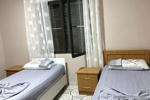 Shtepi me qera 2+1 ne Tirane - 500 Euro