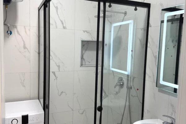 Shtepi me qera 1+1 ne Tirane - 50,000 Leke