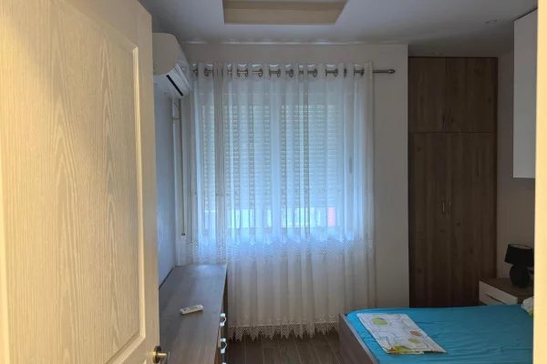 Shtepi me qera 2+1 ne Tirane - 600 Euro