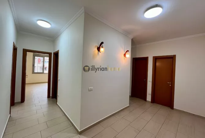 Apartment for rent in Tirana 2+1, Emty