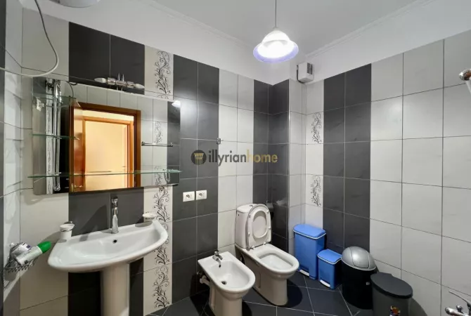 Apartment for rent in Tirana 2+1, Emty