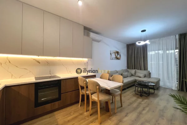 Casa in affitto 2+1 a Tirana - 1,200 Euro