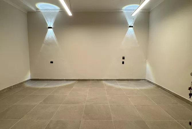 Jepet me qira dyqan ne rrugen Irfan Tomini, Tirane