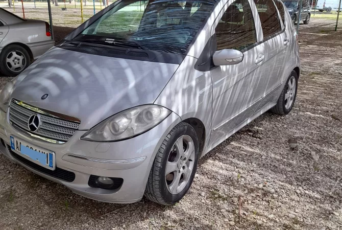 Cars for sale in Tirana - 2,500 Euro