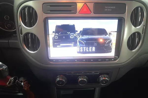 Cars for sale in Tirana, Volkswagen, 2010 Benzine,Kambio Automatik Payment 6,800  Euro.