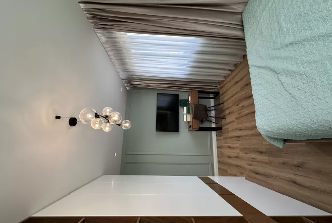 Shtepi me qera Apartament ne Tirane, 3+1, Mobilimi E mobiluar, Pagesa 999  Euro.