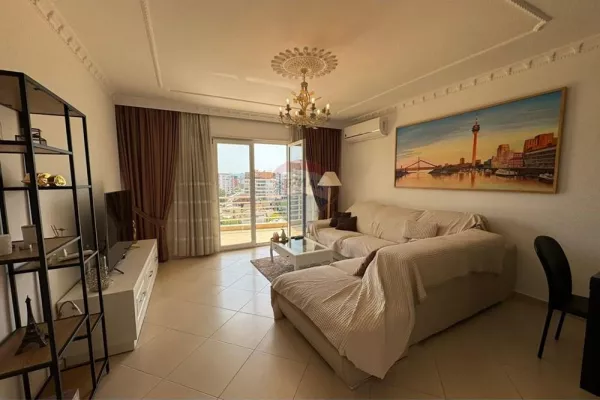 Shtepi me qera 2+1 ne Tirane - 550 Euro