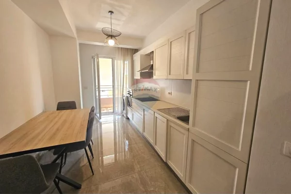 House for Rent 1+1 in Tirana - 750 Euro