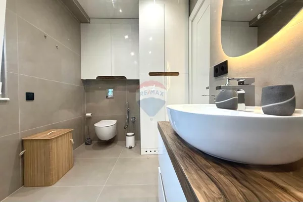 Apartment for rent in Tirana 2+1, Furnished