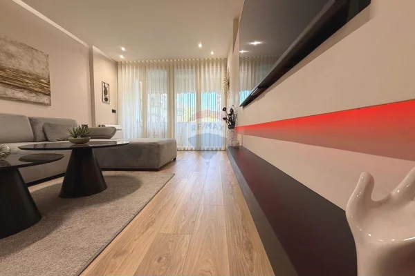 Apartment for rent in Tirana 2+1, Furnished