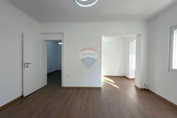 Shtepi ne shitje 2+1 ne Tirane - 149,000 Euro