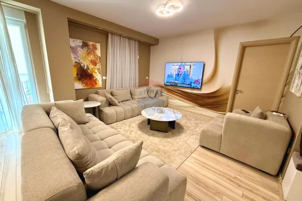 Shtepi ne shitje 2+1 ne Tirane - 245,000 Euro