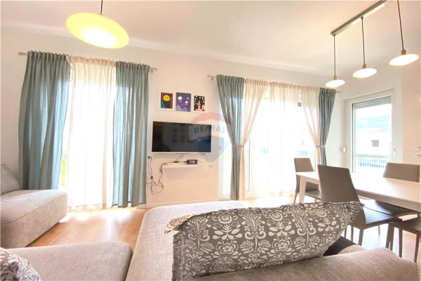 Casa in affitto 2+1 a Tirana - 900 Euro