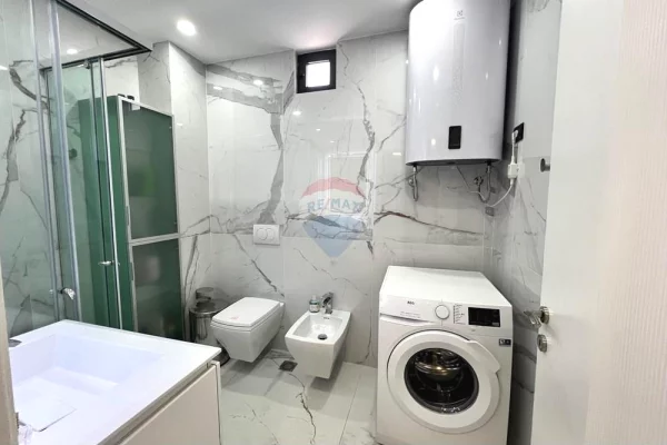 Shtepi me qera Apartament ne Tirane, 2+1, Mobilimi E mobiluar, Pagesa 850  Euro.