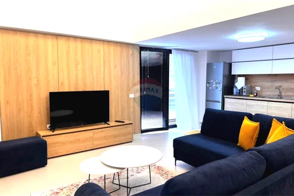 Shtepi me qera Duplex(shtepi me 2 kate) ne Tirane, 3+1, Mobilimi E mobiluar, Pagesa 1,400  Euro.