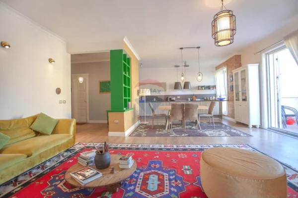 Shtepi me qera 3+1 ne Tirane - 1,900 Euro