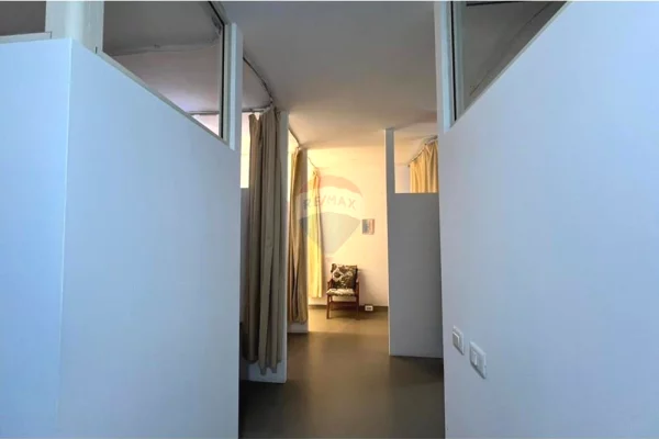 Dyqan - Per Qira - FZ Rezidence, Tirane