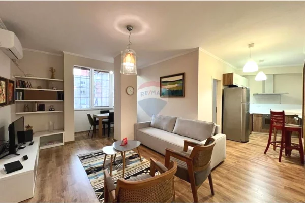 Casa in affitto 2+1 a Tirana - 800 Euro