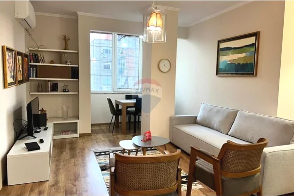 Casa in affitto 2+1 a Tirana - 800 Euro