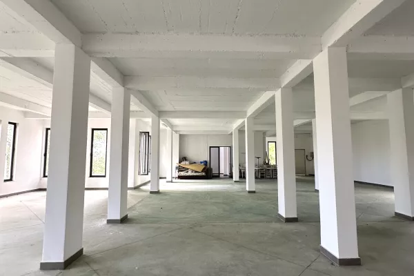 🏢 Shitet Godine 2-Kateshe me Qira – Durres ✨