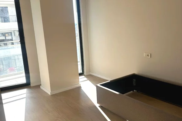 Shtepi me qera 2+1 ne Tirane - 1,000 Euro