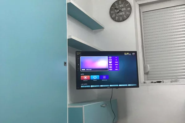 Shtepi ne shitje Apartament ne Tirane, Garsoniere, Mobilimi E mobiluar, Pagesa 52,000  Euro.