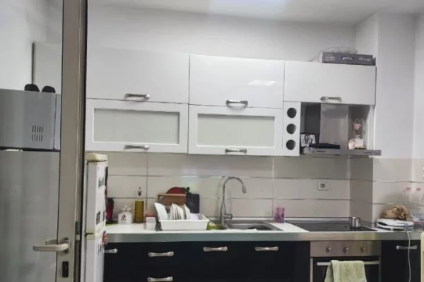 Shtepi ne shitje 2+1 ne Tirane - 160,000 Euro