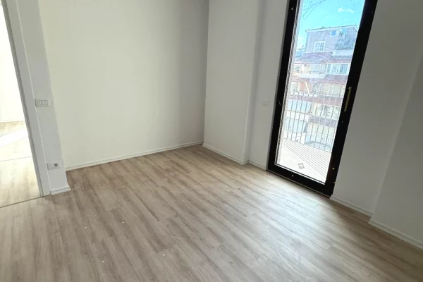 🏢 Jepet me Qira Ambient Zyre – Altana Residence, Tirane 🌿