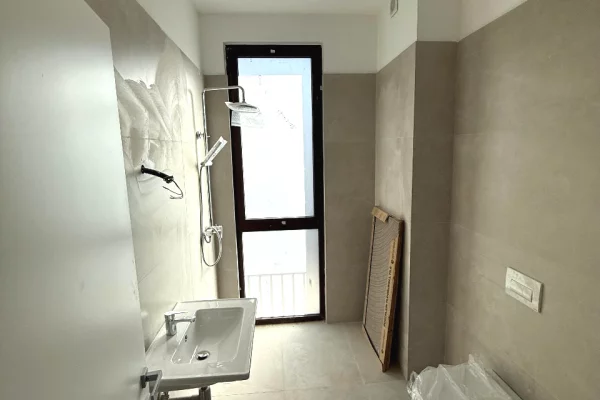 🏢 Altana Residence – Jepet me Qira Ambient Zyre 🌿