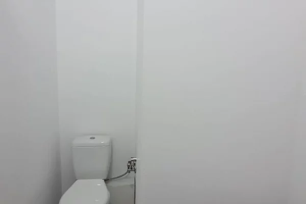 Showroom me Qira – Astir 