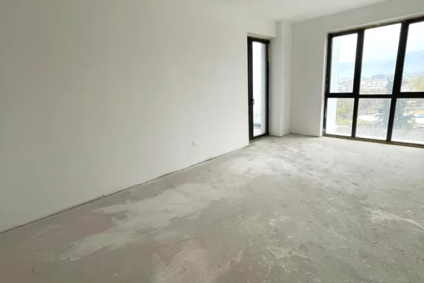 House for Sale 2+1 in Tirana - 135,000 Euro