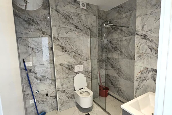 Apartment for sale in Tirana 3+1, Emty