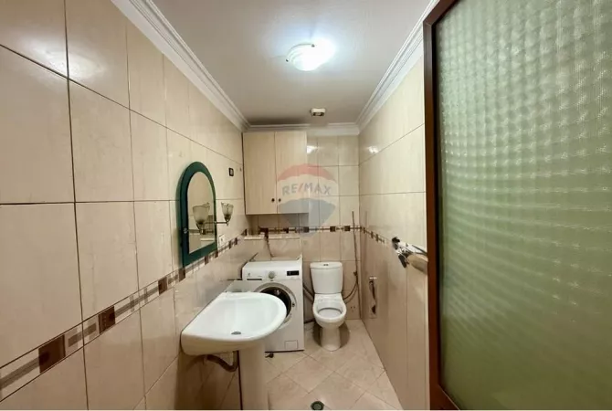 Shtepi me qera 2+1 ne Tirane - 45,000 Leke