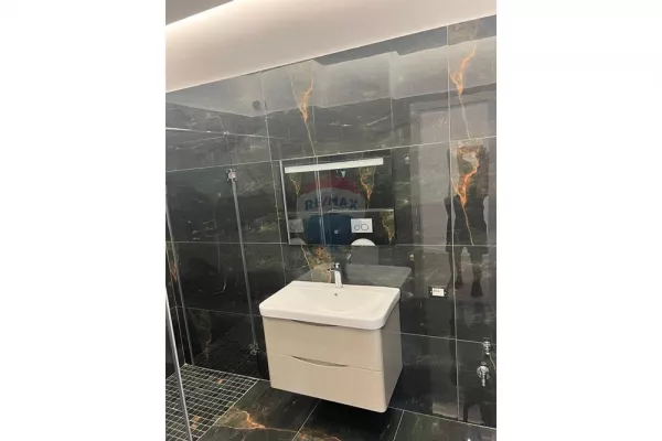 Shtepi me qera 2+1 ne Tirane - 500 Euro