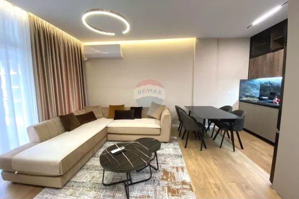 Shtepi me qera Apartament ne Tirane, 1+1, Mobilimi E mobiluar, Pagesa 650  Euro.