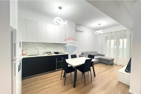 Shtepi me qera Apartament ne Tirane, 1+1, Mobilimi E mobiluar, Pagesa 450  Euro.