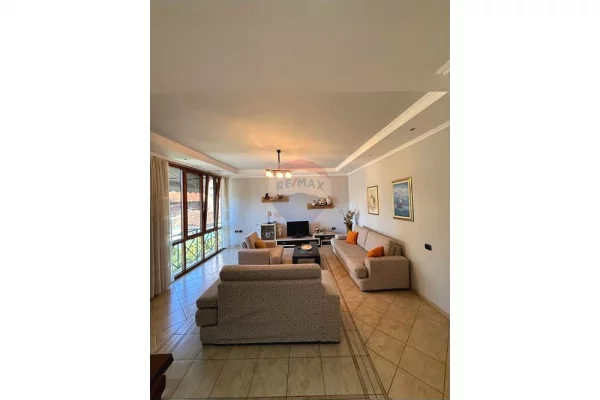 Apartment for rent in Tirana 2+1, Furnished