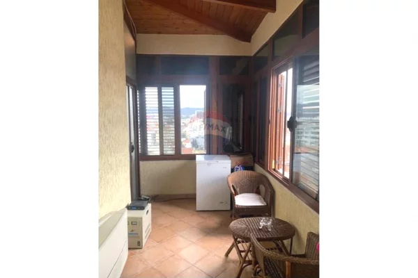 Shtepi ne shitje 2+1 ne Tirane - 180,000 Euro