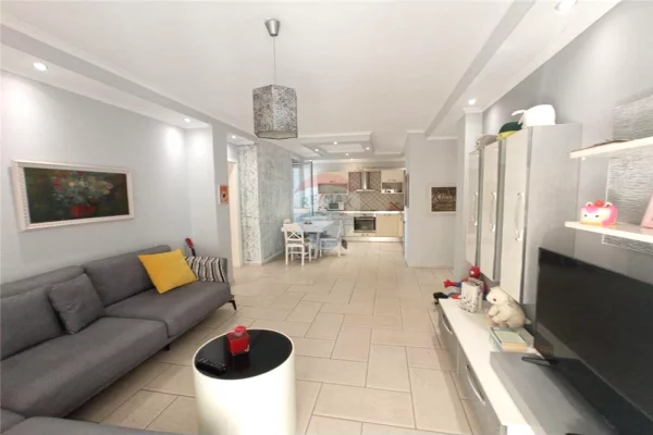 Apartment for rent in Tirana 2+1, Furnished