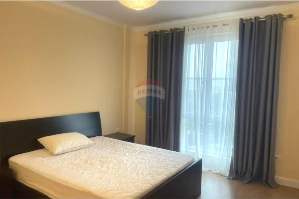 Shtepi me qera 2+1 ne Tirane - 600 Euro