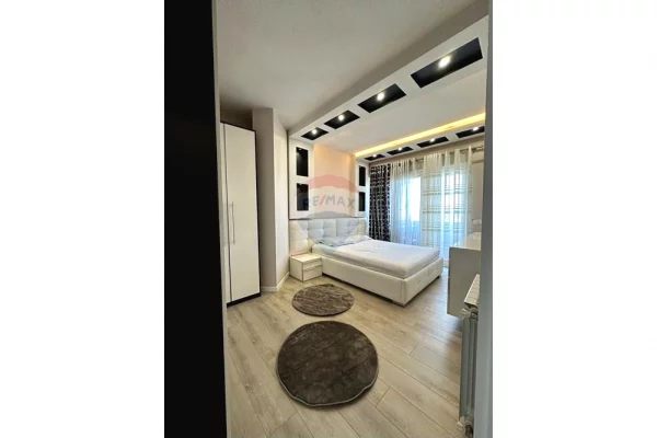 Shtepi me qera 1+1 ne Tirane - 700 Euro