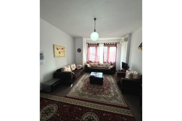 Shtepi me qera 1+1 ne Tirane - 500 Euro