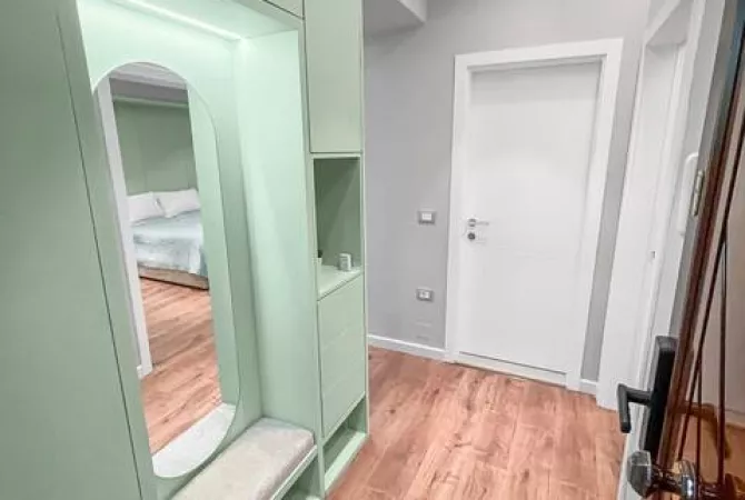 Shtepi me qera Apartament ne Tirane, 1+1, Mobilimi E mobiluar, Pagesa 110,000  Leke.