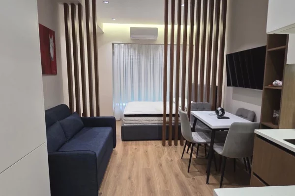 Shtepi me qera Garsoniere ne Tirane - 35,000 Leke